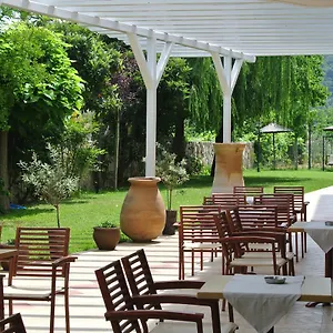 milies-apartments.hotelschalkidiki.net/